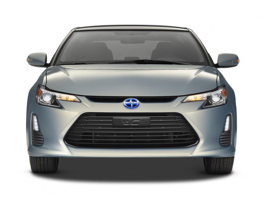  Scion tC 10 Series 2013 года  (фото 2 из 13)